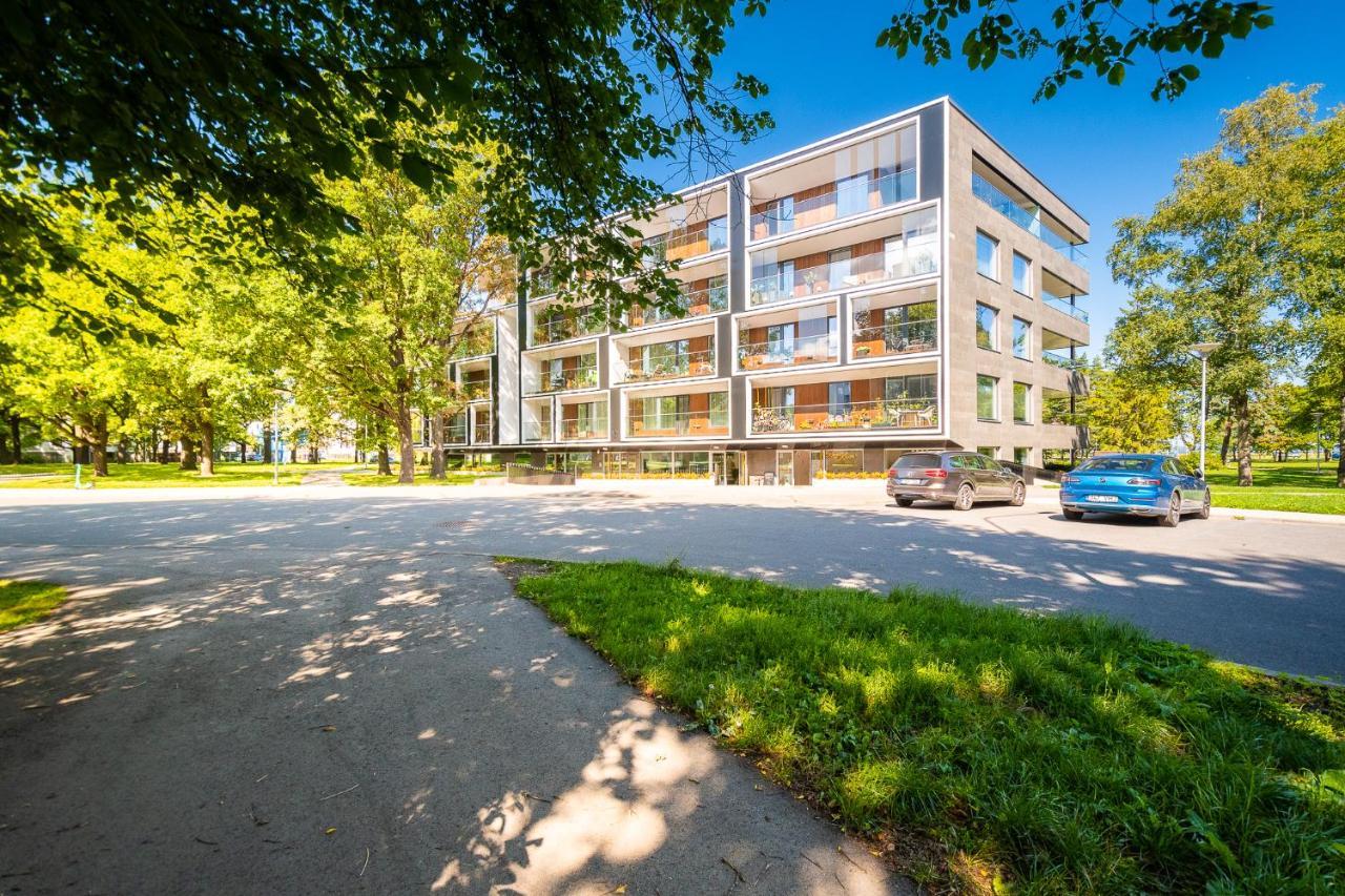 Fabulous Location Apartments Deluxe Tallinn Exterior photo